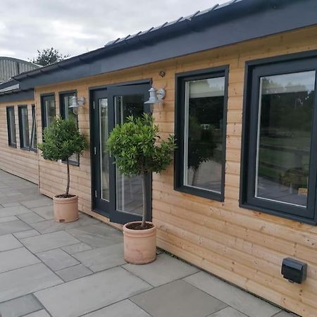 The Lodge High Legh Exterior foto